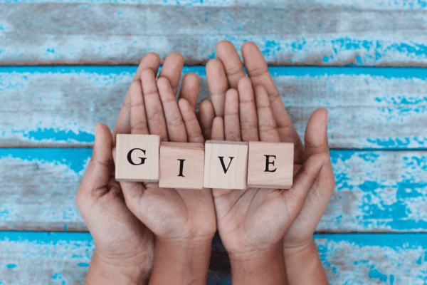 How to Incorporate Charitable Gifting in Your Estate Plan